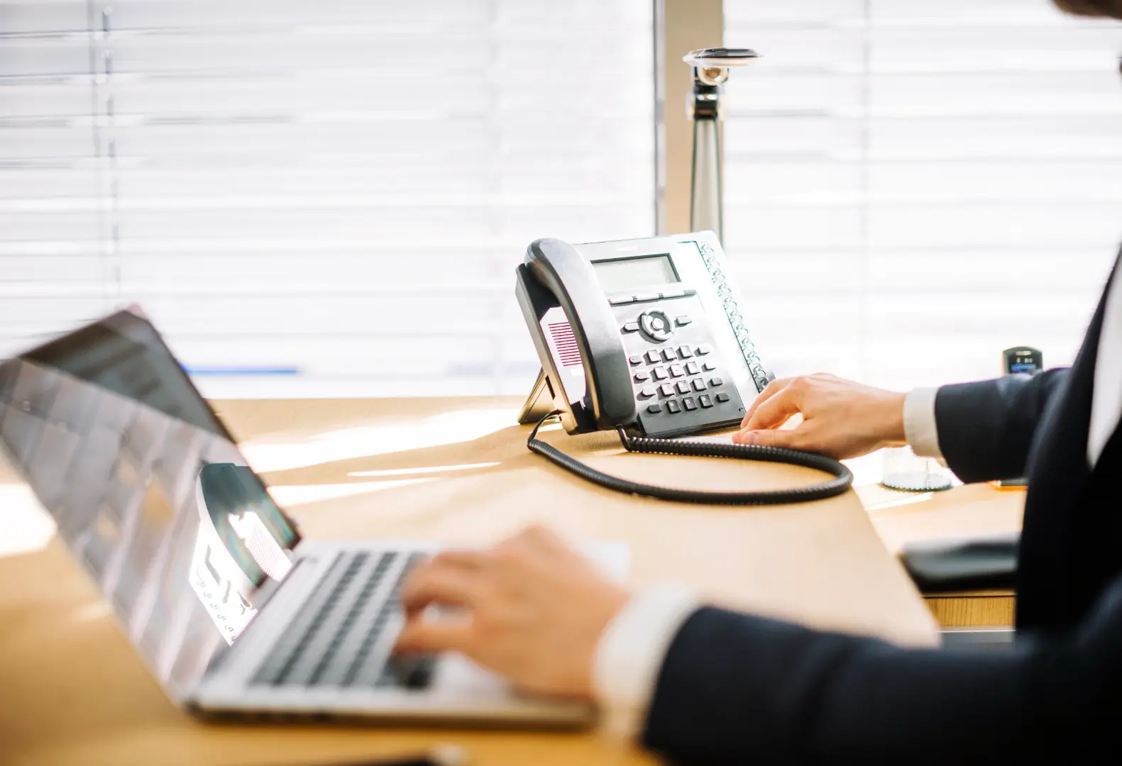 Call center operating solutions in KSA for enterprise communication systems